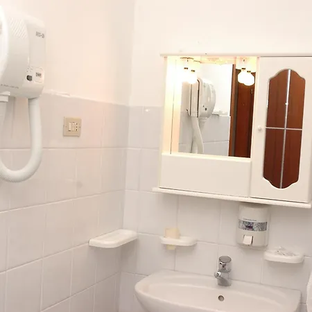 Hotel Ristorante Supersonik Acri