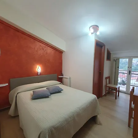 Ristorante Supersonik Acri