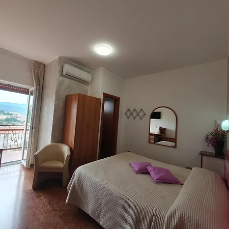 Ristorante Supersonik 3* Acri