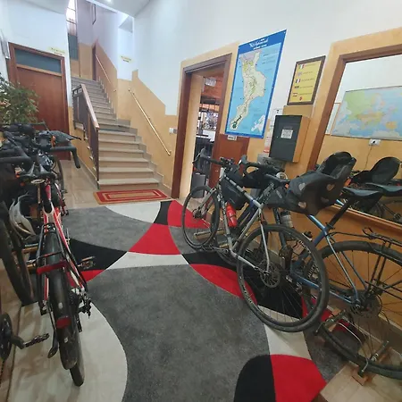 Ristorante Supersonik Acri