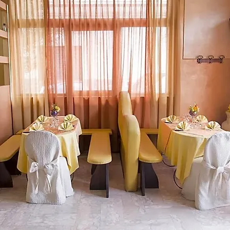 Отель Ristorante Supersonik 3*