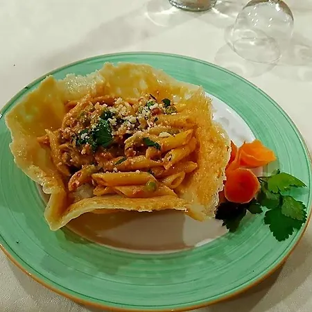 Ristorante Supersonik 아크리