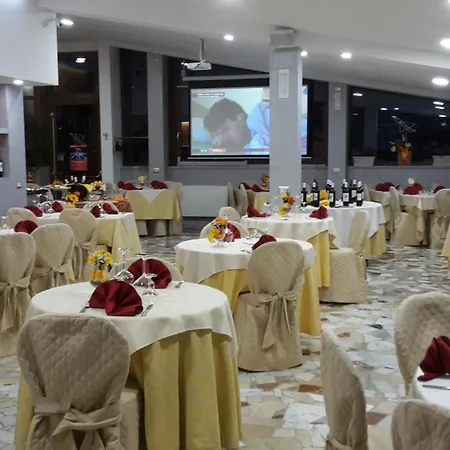 Ristorante Supersonik Acri