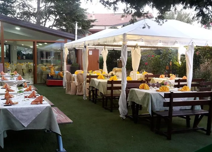 Ristorante Supersonik מלון Acri