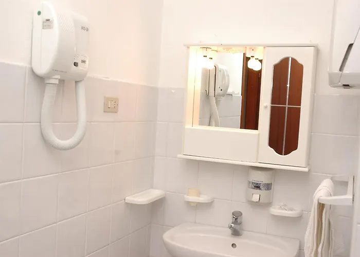 酒店 Ristorante Supersonik Acri