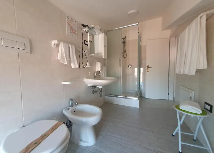 מלון Ristorante Supersonik