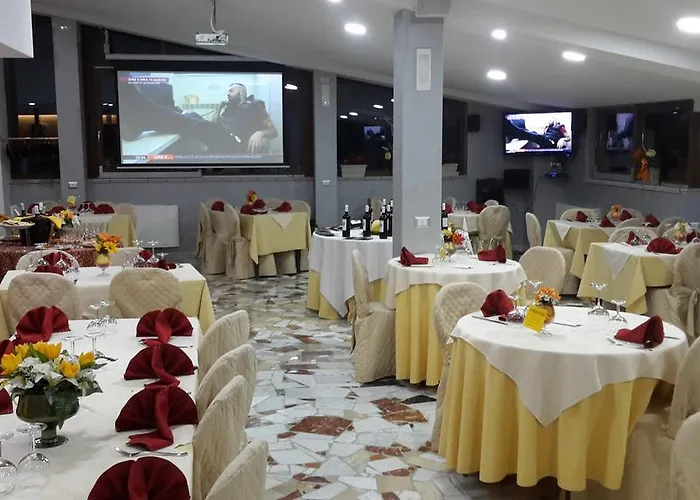 Ristorante Supersonik מלון 3*