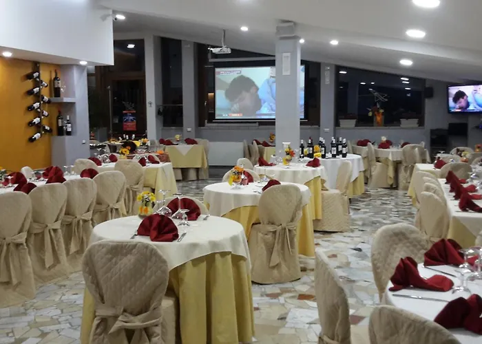 Ristorante Supersonik Acri